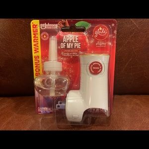 New Glade Warmer & Refill Apple of my Pie